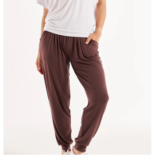 Betty Basics Paris Pant - Nutmeg