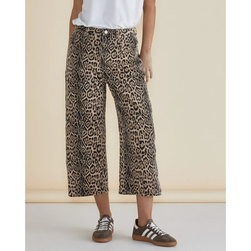 Betty Basics Bella Relaxed Crop Jean - Leopard Print